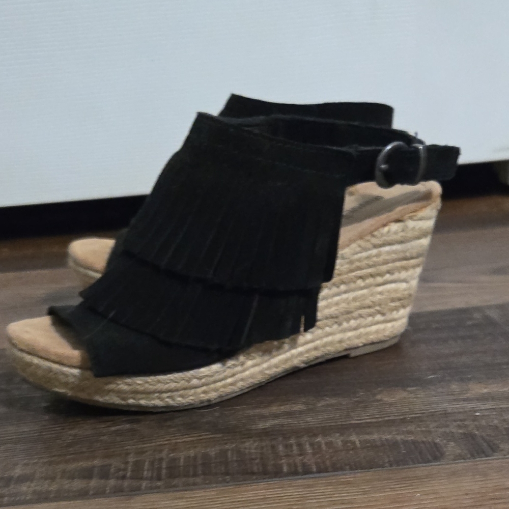Minnetonka Black Fringe Wedge Sandals
